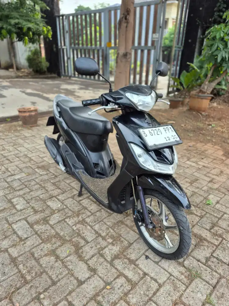 Dijual Yamaha Mio smile tahun 2010 pajak hidup