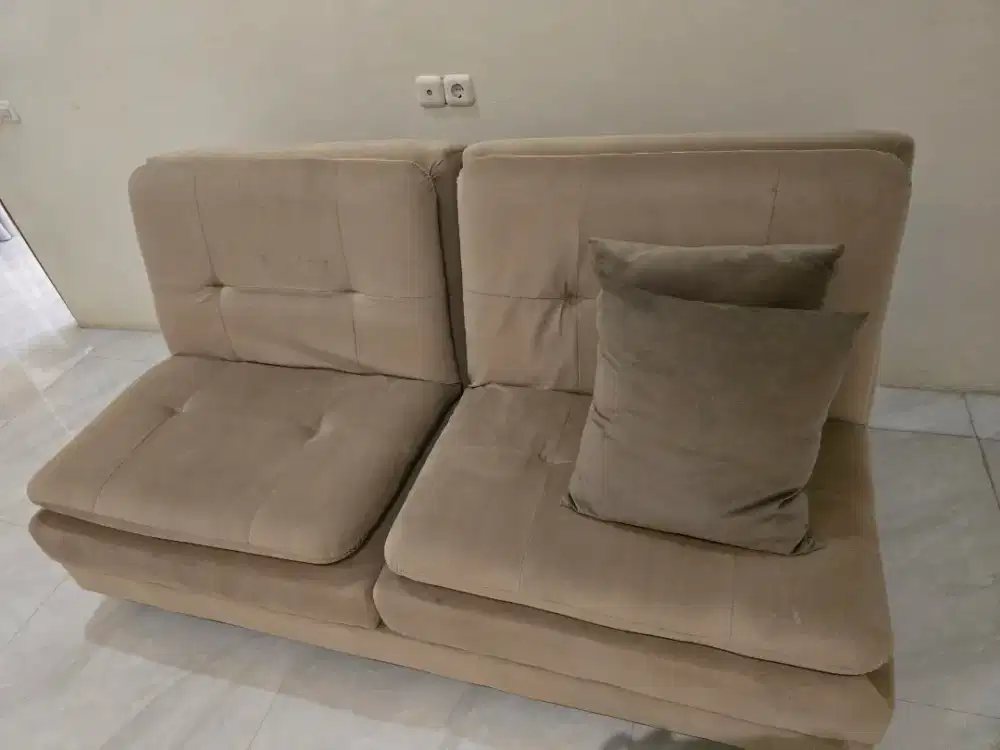 Sofa 3 seater n 2 seater