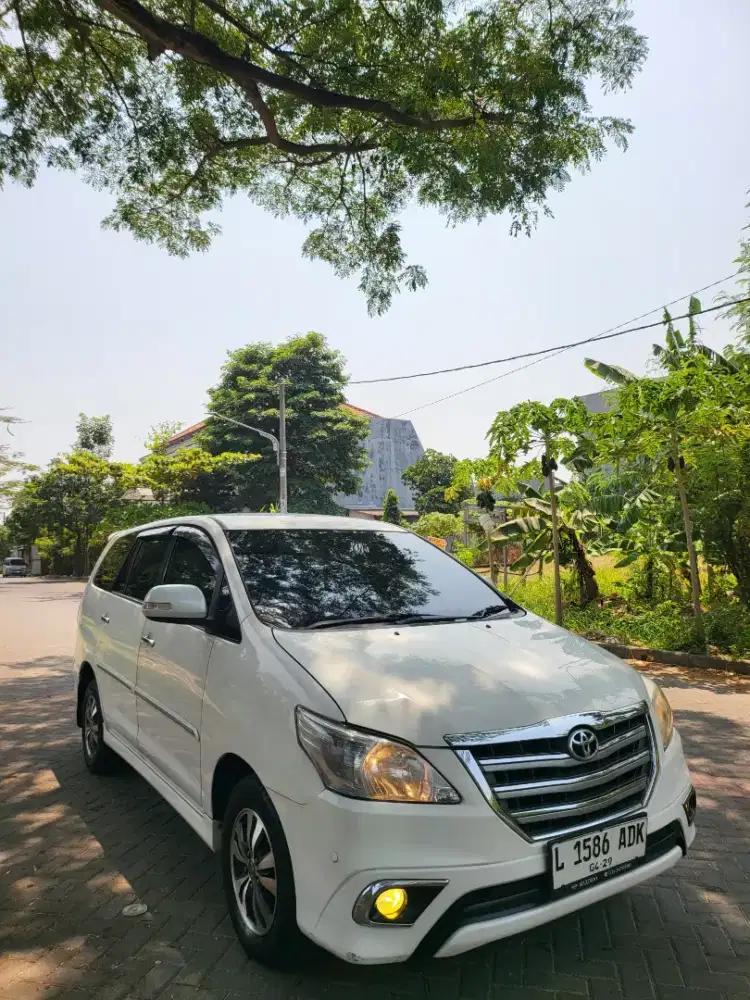 INNOVA V BENSIN AUTOMETIC TAHUN 2014 LIKE NEW