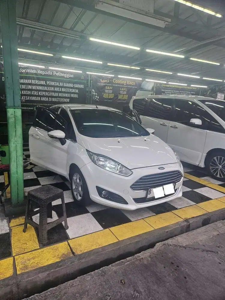 Ford Fiesta 2014 Bensin