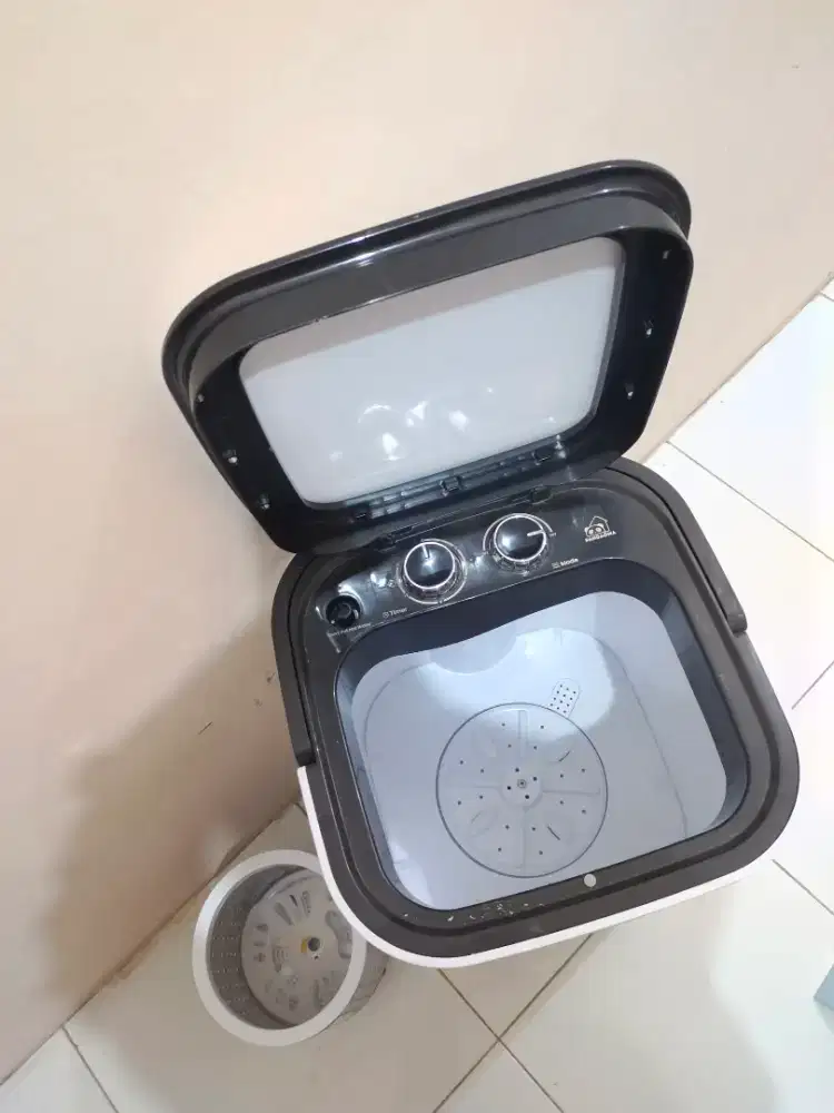 DI JUAL MESIN CUCU PANDAOMA