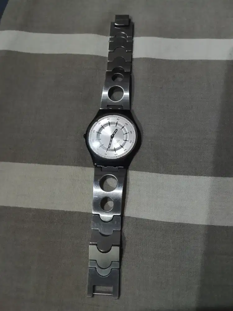 Jam Tangan Tipis