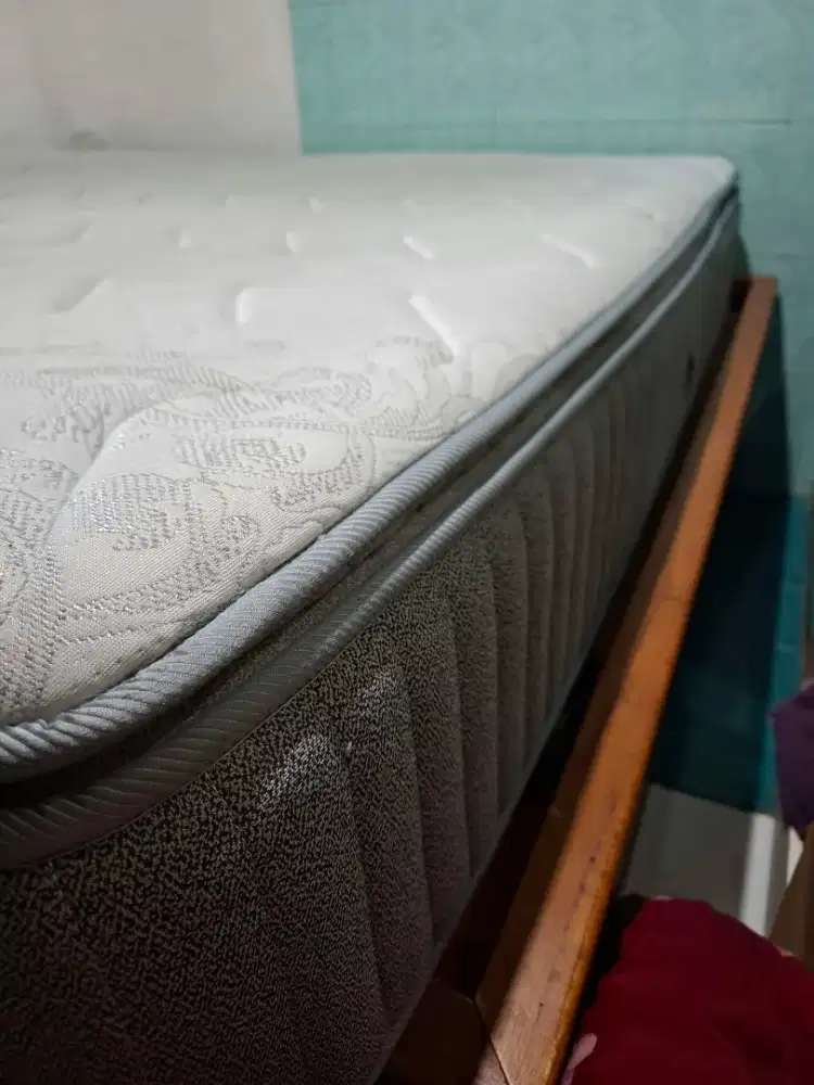 Kasur King Size 180x200x30 Uniland Sleep
