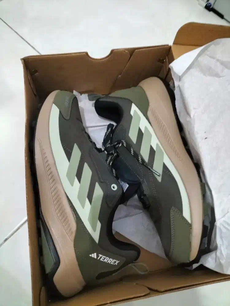 Sepatu Adidas original