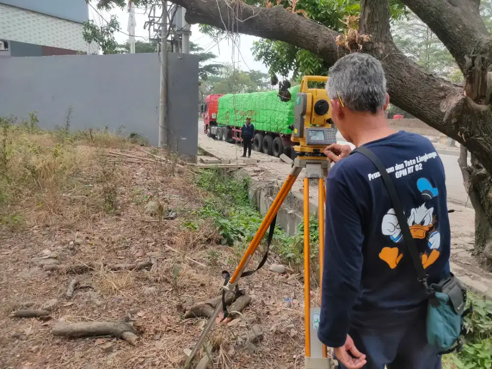 Jasa pemetaan topografi