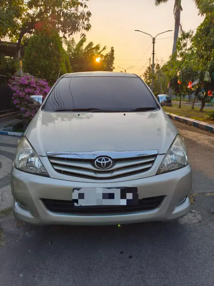 Kijang innova matic diesel tahun 2009