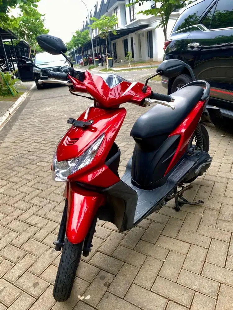 Honda BeAT karbu 2010 merah