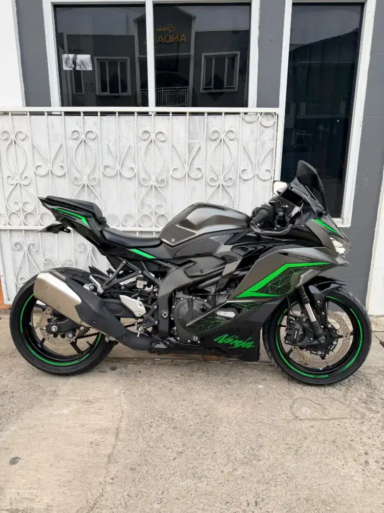 Kawasaki ZX25R 2023 ABS QS TFT