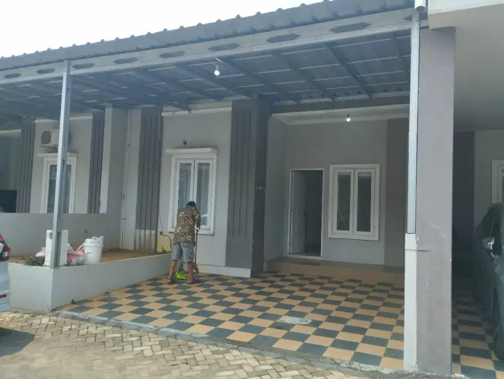 Rumah Minimalis di dalam perumahan