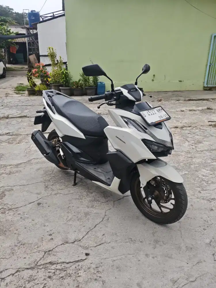 # Honda Vario New 160cc ABS 2024 Mulus