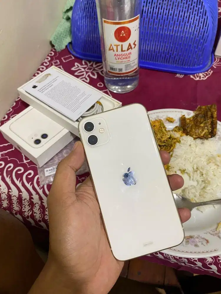iphone 11 128 ibox