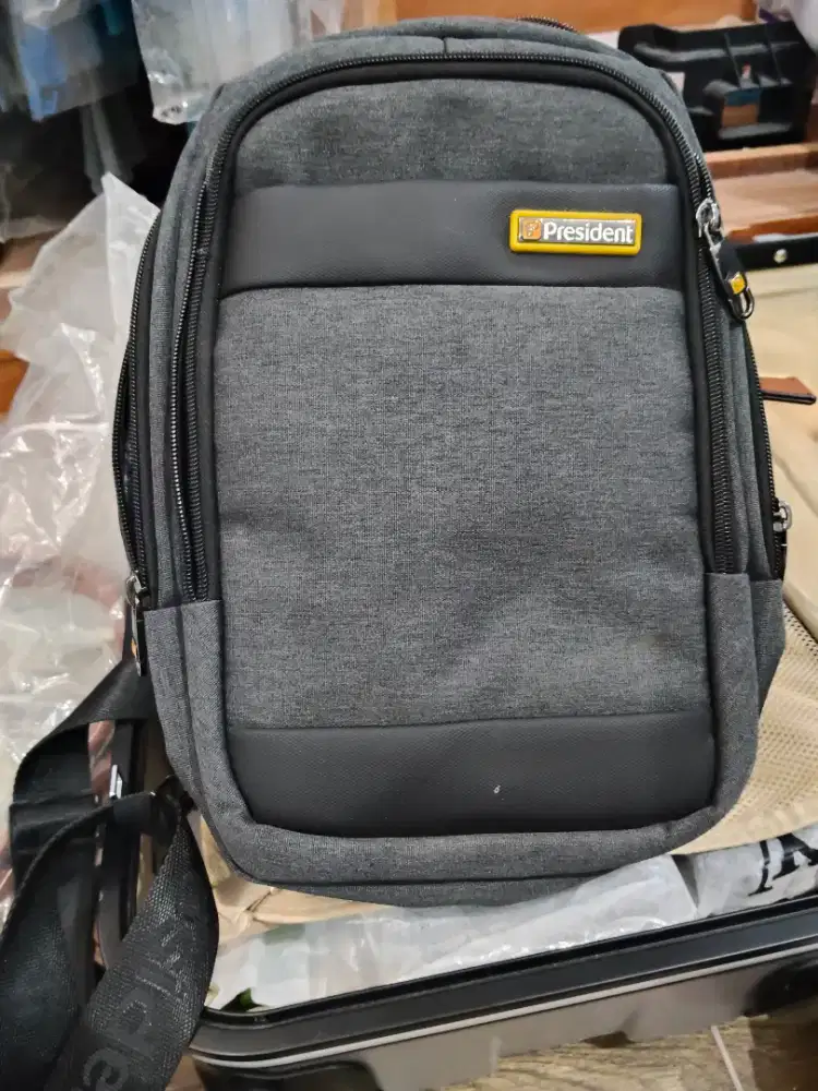 Tas President Selempang
