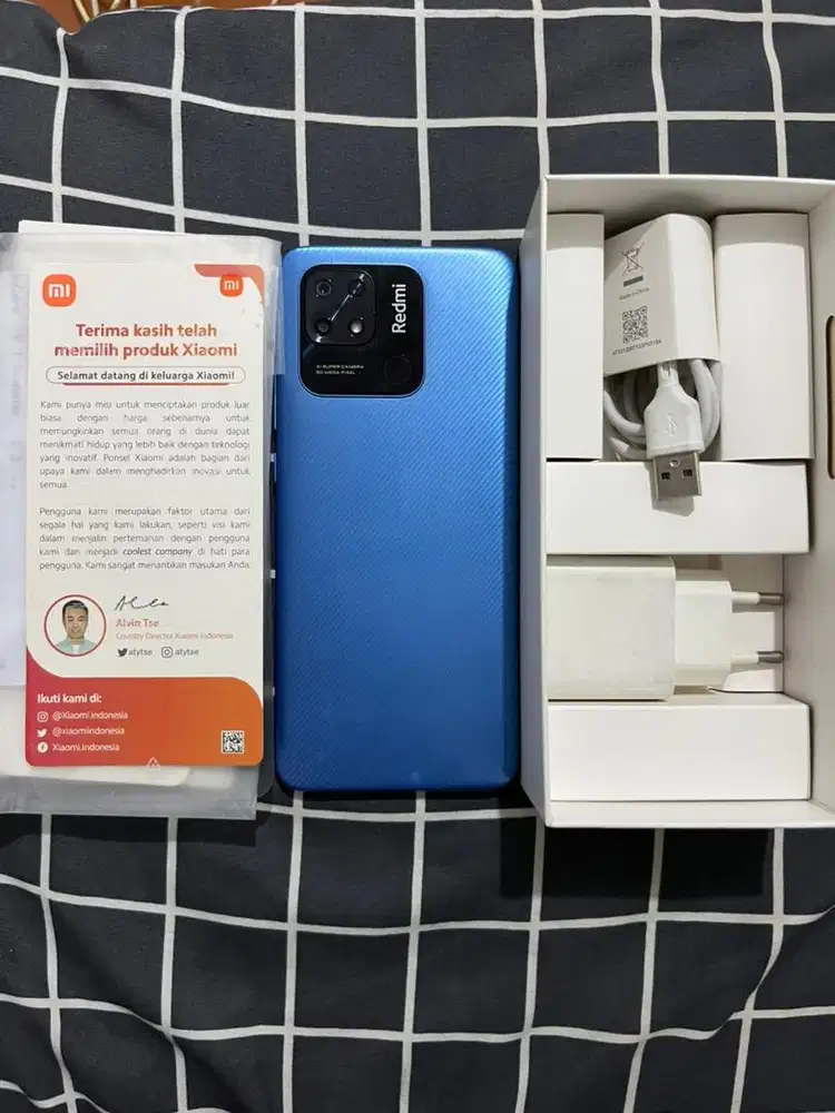 Xiaomi Redmi 10C 4/64 GB Fullset Nego Tipis