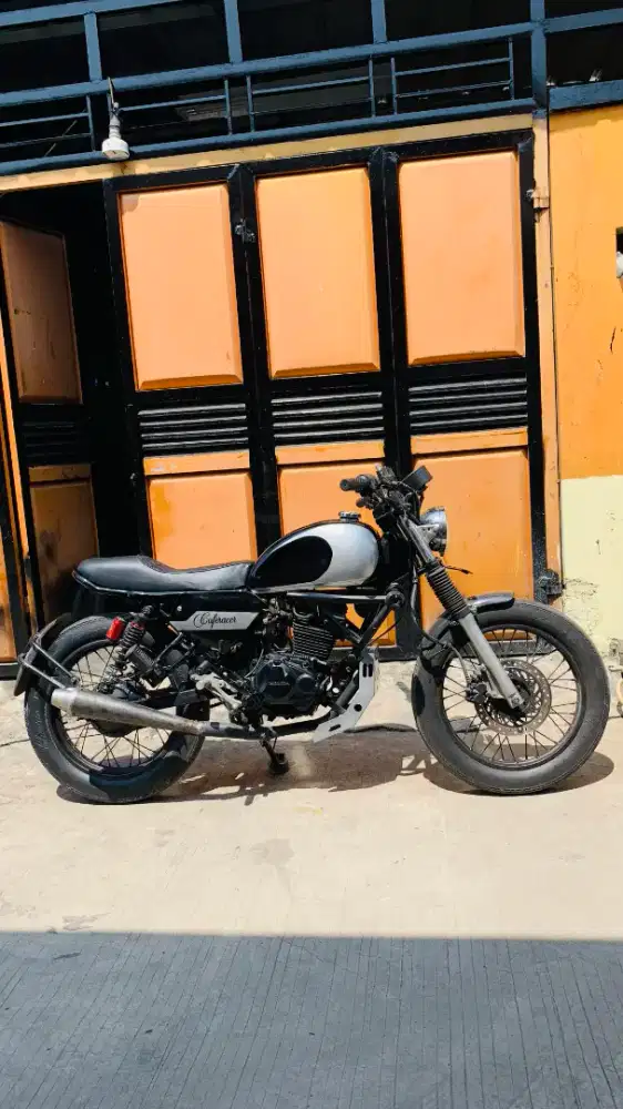MEGAPRO 160Cc CUSTOM