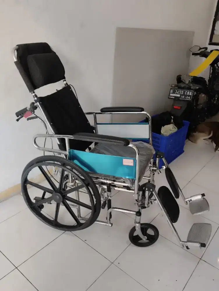 Kursi roda avico multifungsi