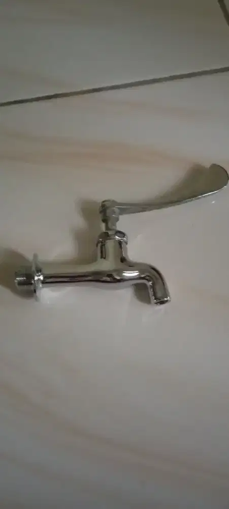 Kran merk toto original