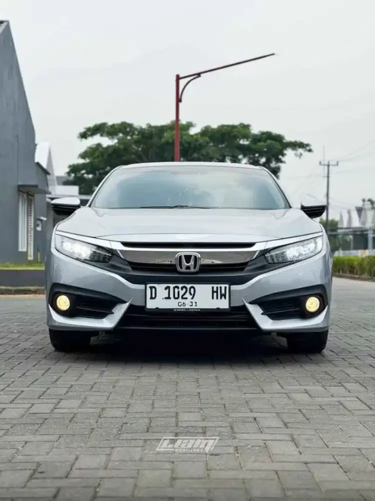 CIVIC RS TURBO CVT 2016
km 12rb