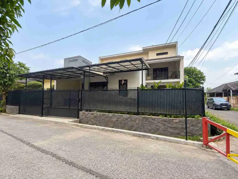 MURAH JARANG ADA rumah luas208/150 harga1M an di Arcamanik Endah