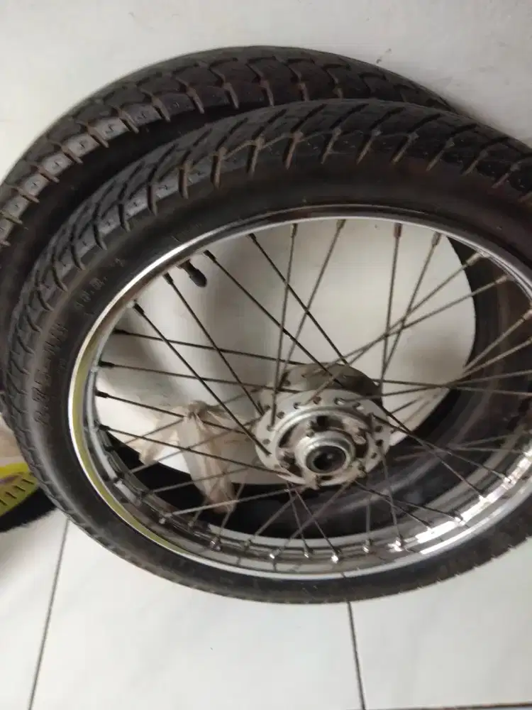 VELG MOTOR MEGAPRO THN 2010