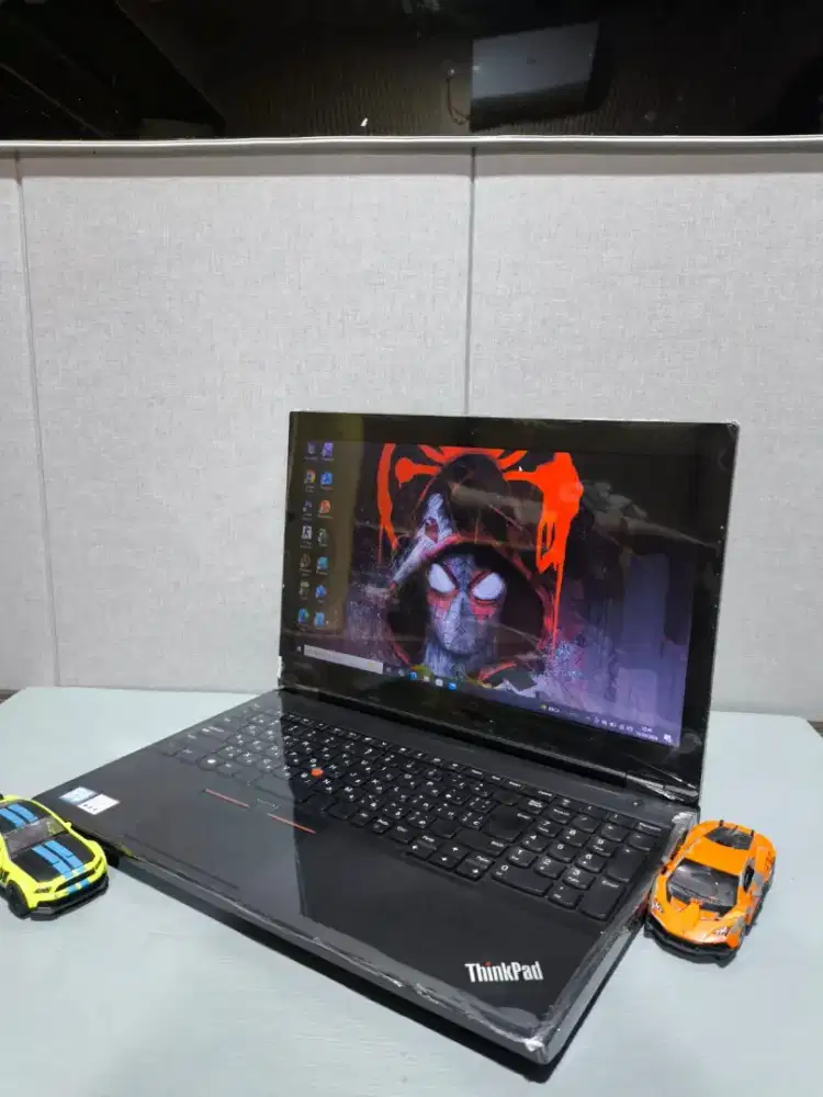 laptop Branded Lenovo Thinkpad 570L Premium Edition [ RAM 8GB / SSD ]