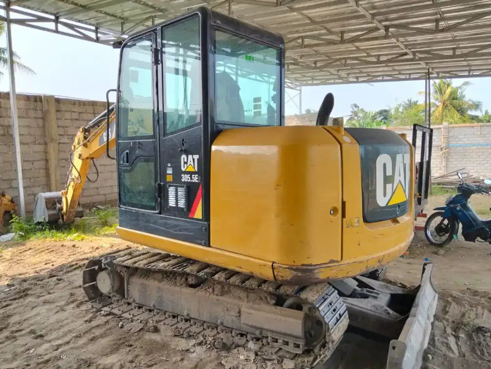 Jual bego merk CAT SE300