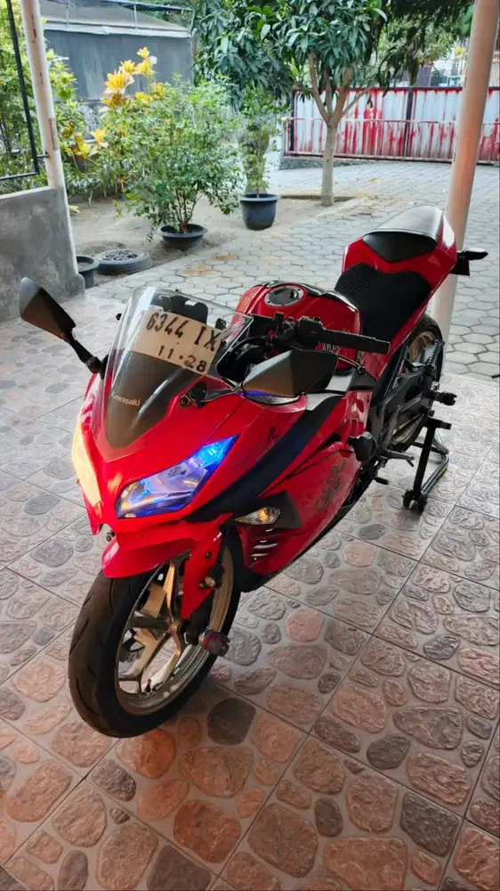 Dijual Kawasaki Ninja 250 Fi AB Sleman D I Y