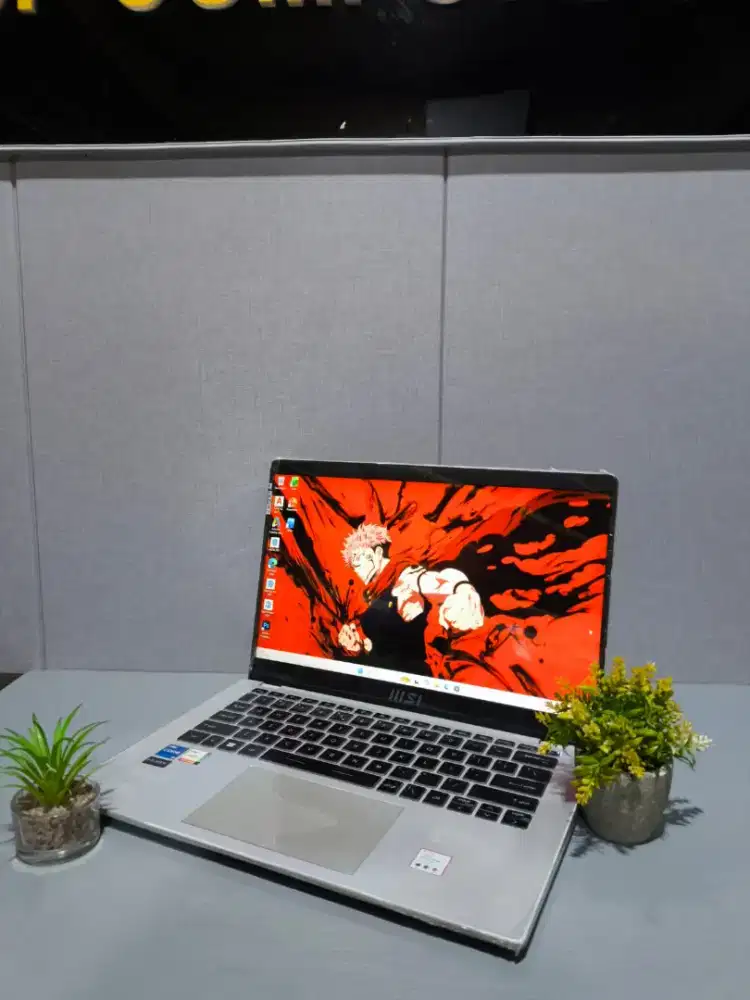 Laptop Brand Super Gaming SLIM no .1 di dunia. MSI Modern 14M E1J3IMS