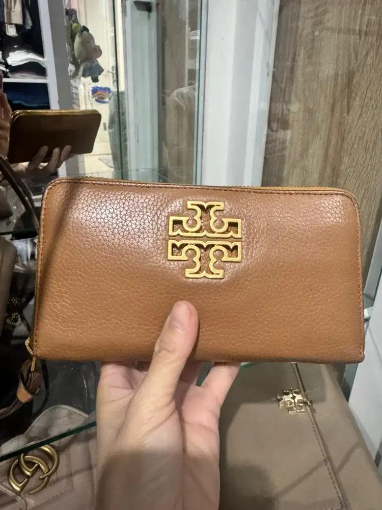 Dompet Tory Burch