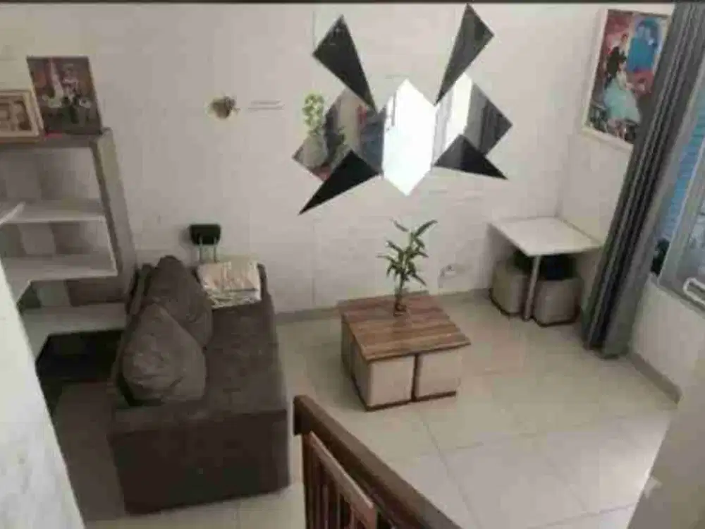rumah 2 lantai sudah renovasi di lasein jakarta garden city