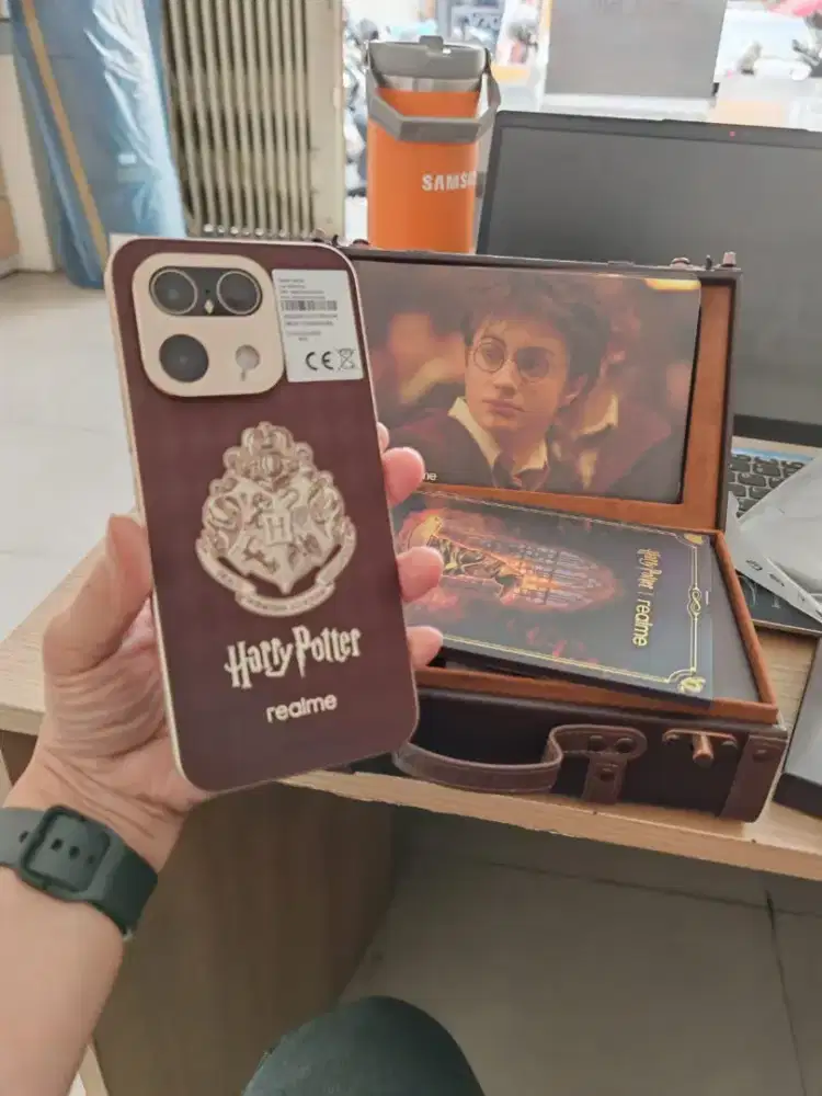 REALME 16 PRO HARRY POTTER