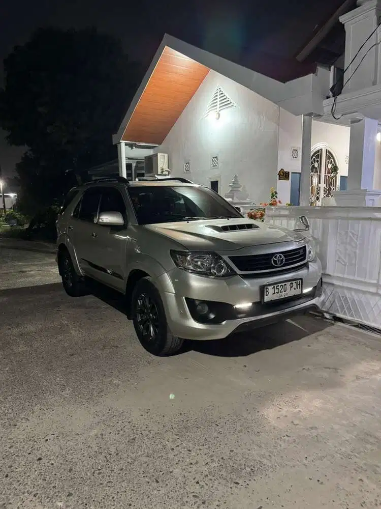 Toyota Fortuner 2014 Diesel