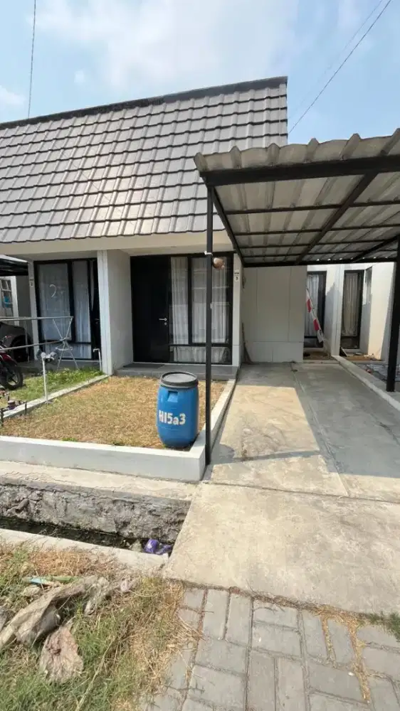 Dijual rumah komersil