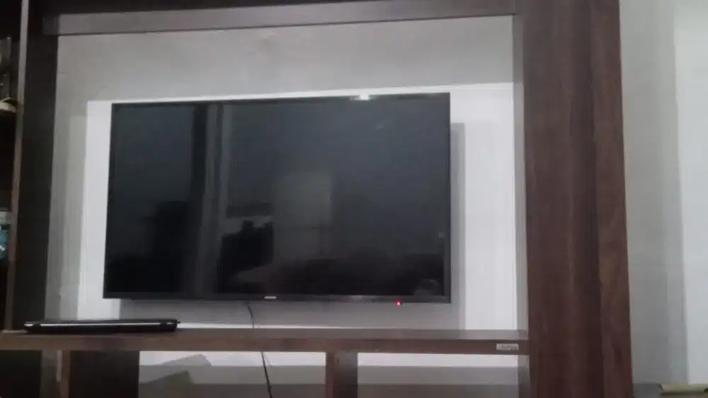 Samsung Smart TV Seri T6500 43 inch