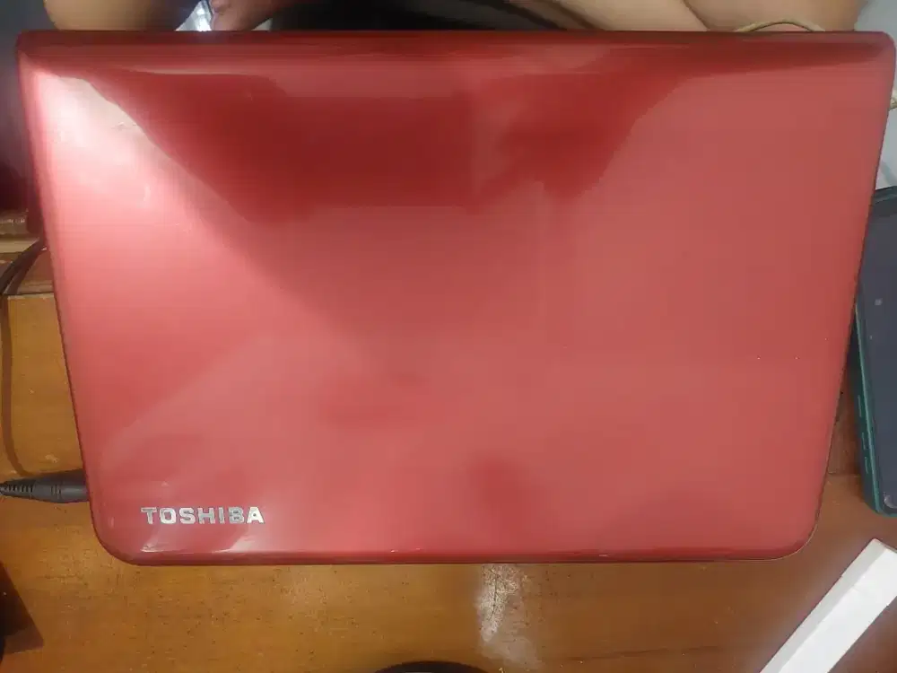 Laptop TOSHIBA Satelite C40-A
