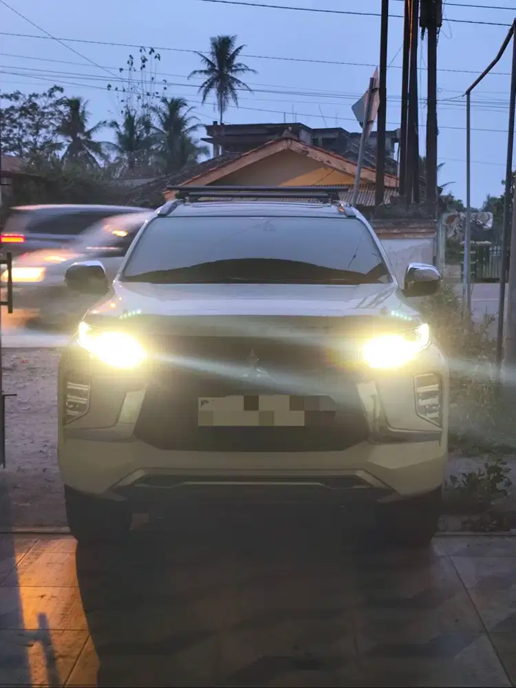 Pajero sport dakar AT 2023