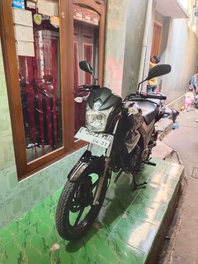 Jual scorpio Z limited edition th 2015 leter E kuningan