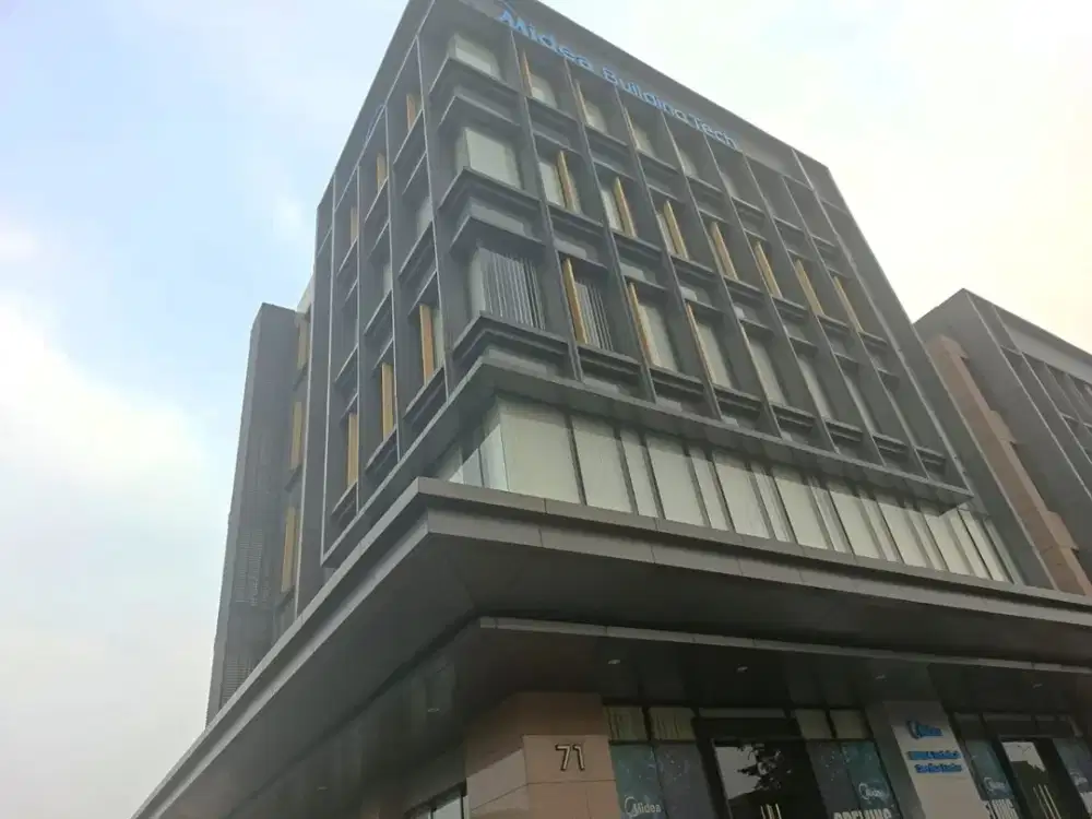 Penawaran Properti Komersial Eksklusif: North Point Two NavaPark BSD City (LT 154m² / LB 652m²)