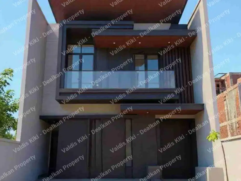 RUMAH MINIMALIS BARU GRESS DI WOODLAND CITRALAND SURABAYA BARAT