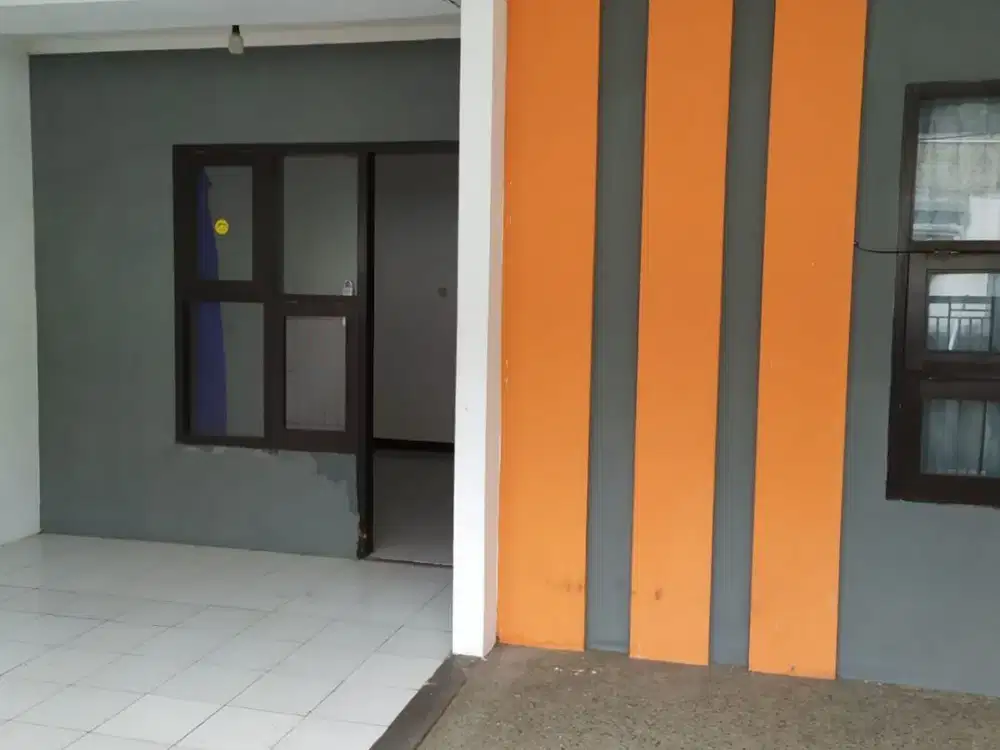 Jual rumah Komp. Sariwangi Bandung