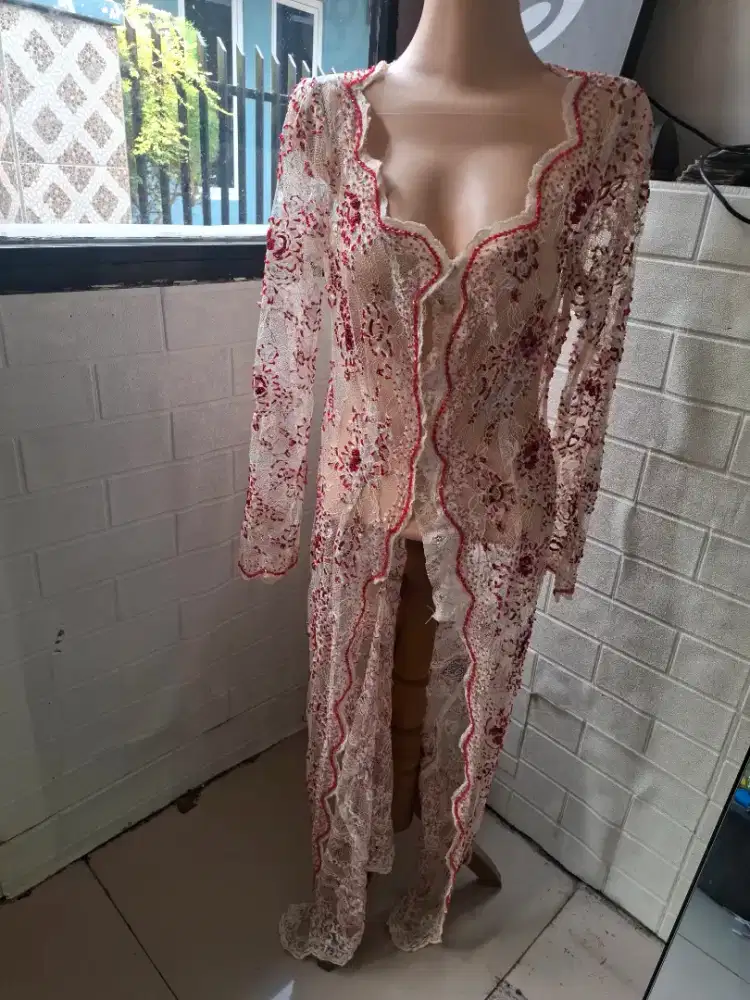Kebaya selutut  full payet