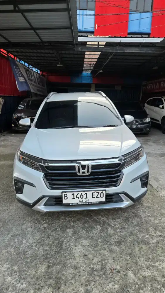 Honda BR-V 1,5 Prestige sensing CVT th2023 Putih