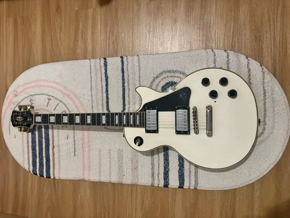 Epiphone Les Paul Custom
