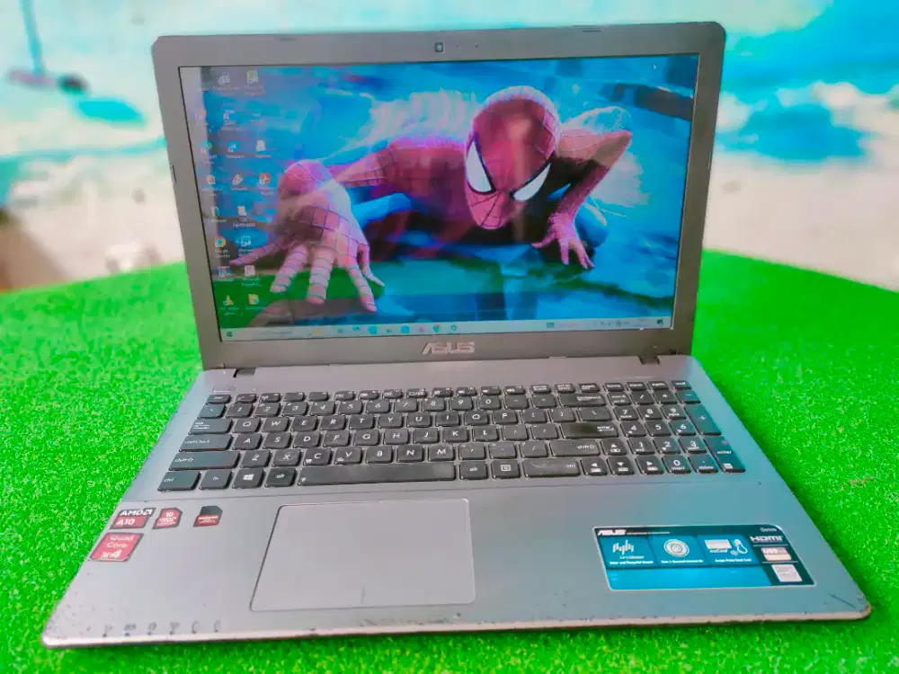 Asus X550Ze AMD A10 8Gb Dual VGA Dual Storage Game Design Lancar
