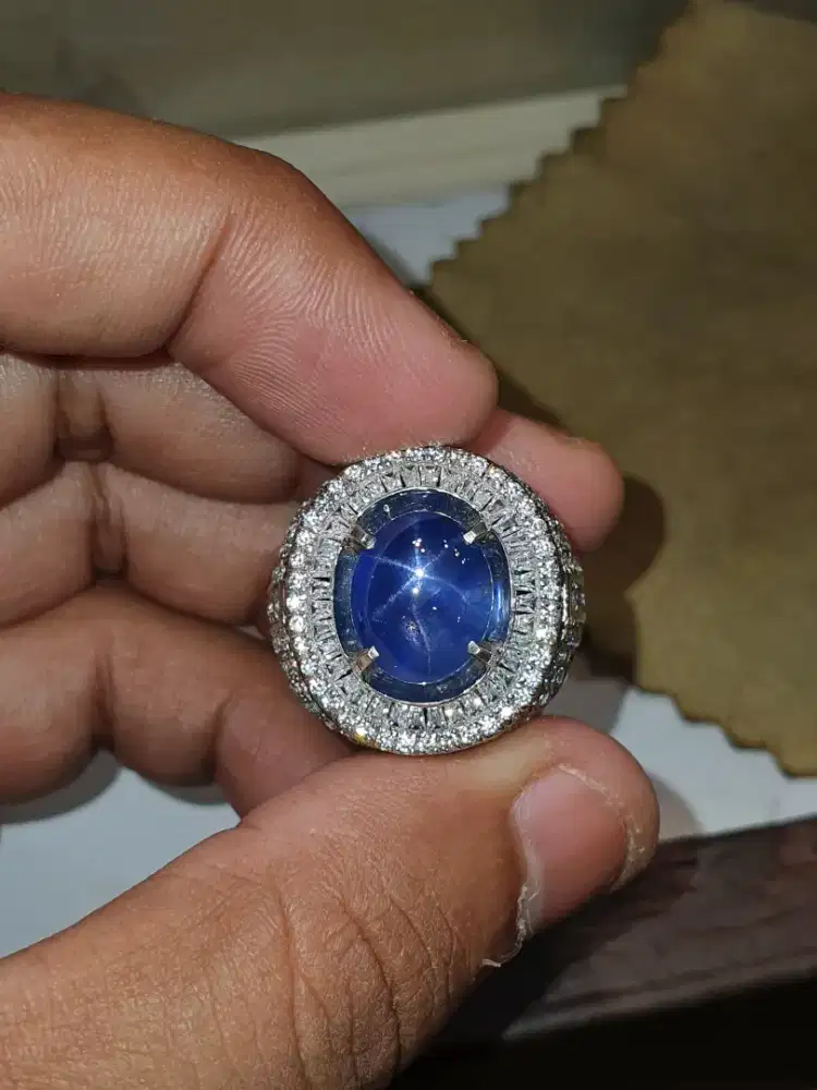 Natural Star Blue Safir 8,55Crat Royal Blue Srilanka