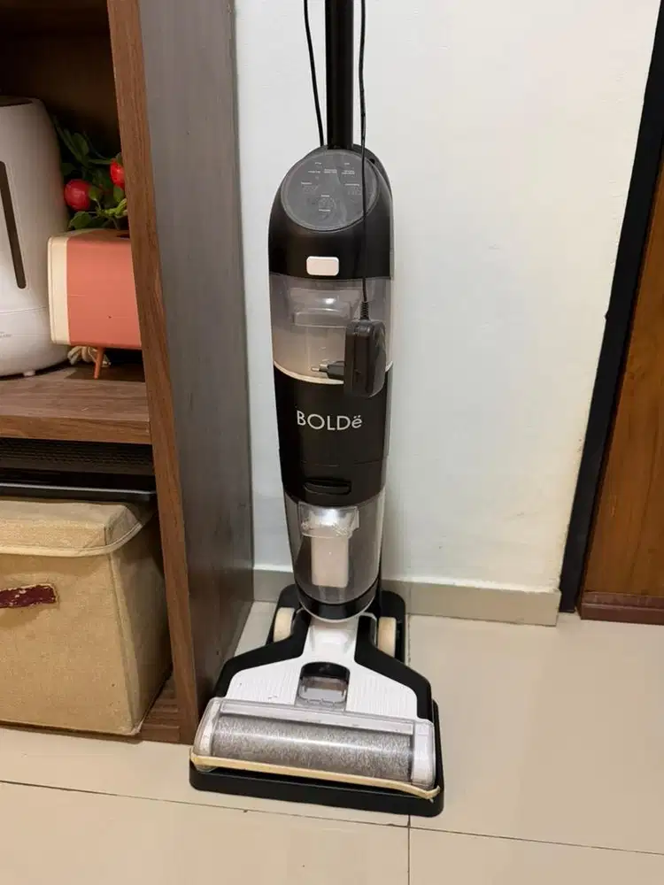 Vacum cleaner bolde wet and dry