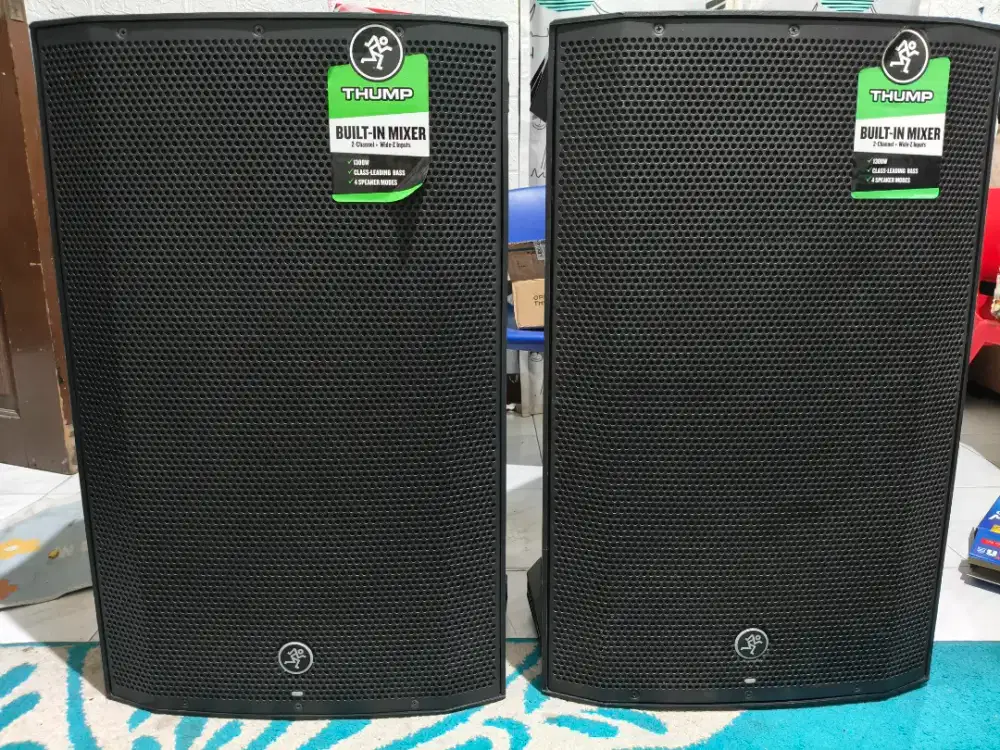 Speakee Mackie Thump 15a kondisi Gressh mulussh