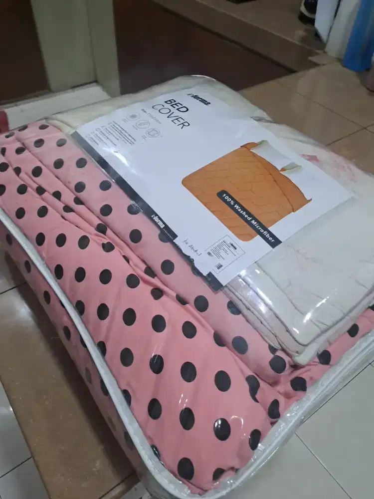 Bed sheet komplit