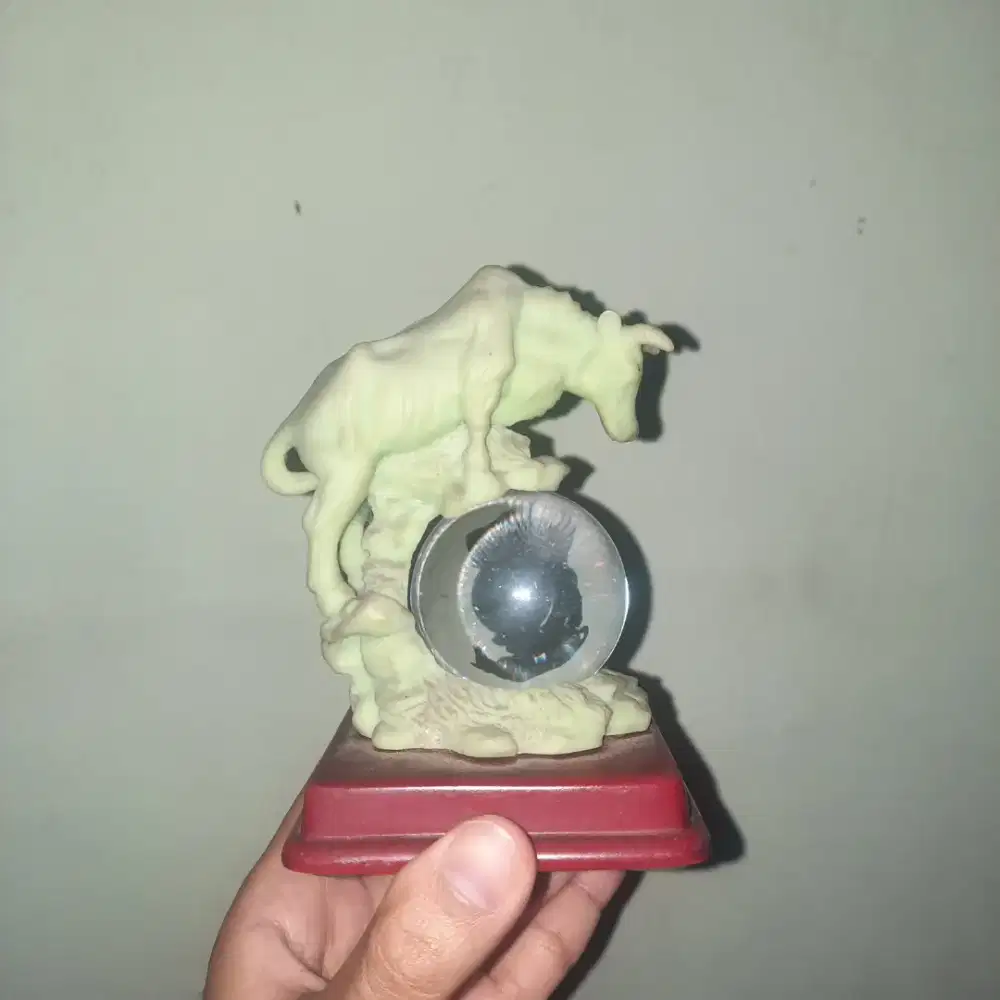 Dijual: Pajangan Patung Kerbau Vintage Unik (Limited Edition)