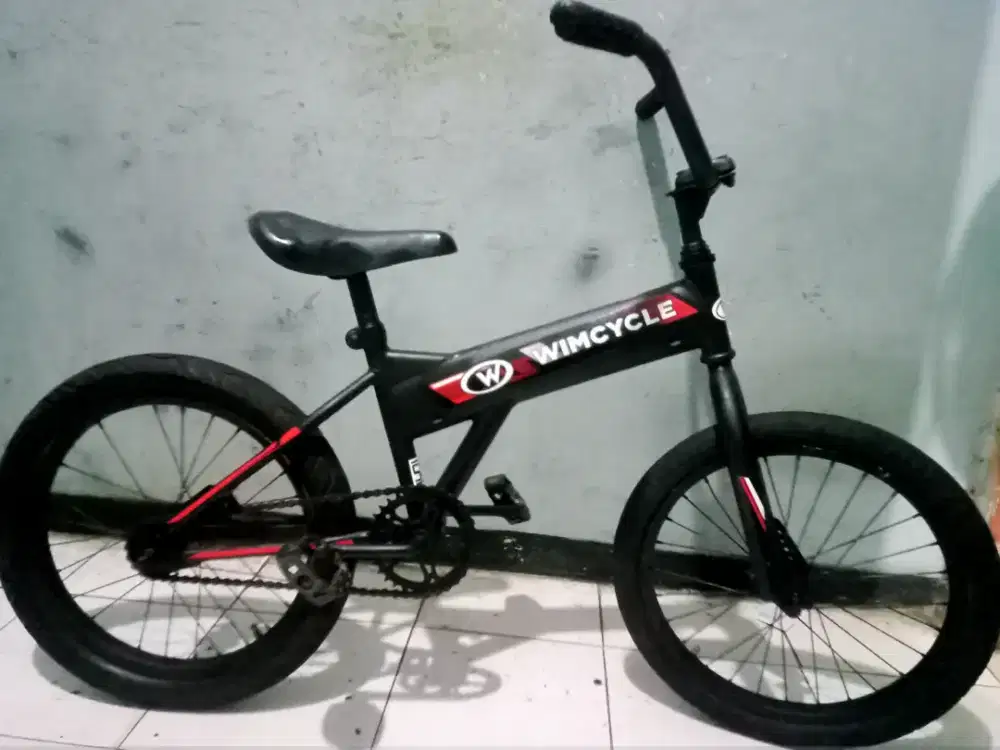 Dijual sepeda BMX merk WIMCYCLE ring 18 kondisi bagus kker rem torpedo
