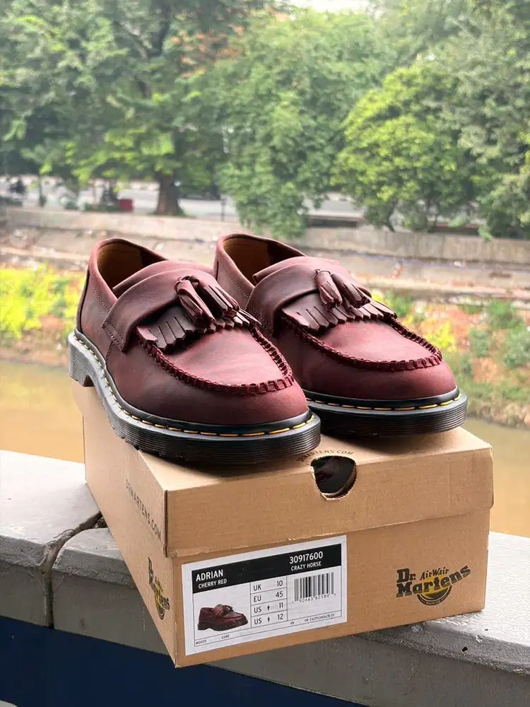 Sepatu Dr Martens Docmart Adrian Tassel Loafer Cherry Red Crazy Horse